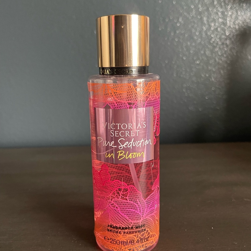 Victoria's Secret Pure Seduction in Bloom